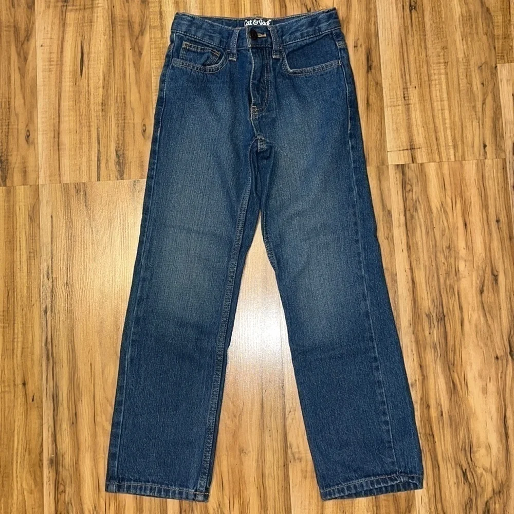 Cat & Jack Relaxed Straight blue Jeans, boys size 8